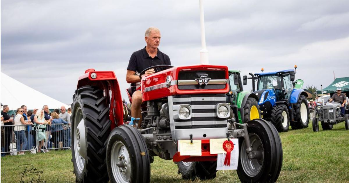 Dinosaurs and livestock at Leyburn's Wensleydale Show